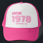 Custom 30th 40th 50th 60th Birthday Squad Trucker Pet<br><div class="desc">Custom 30e 40e 50e 60e Verjaardag Squad Trucker Hat</div>