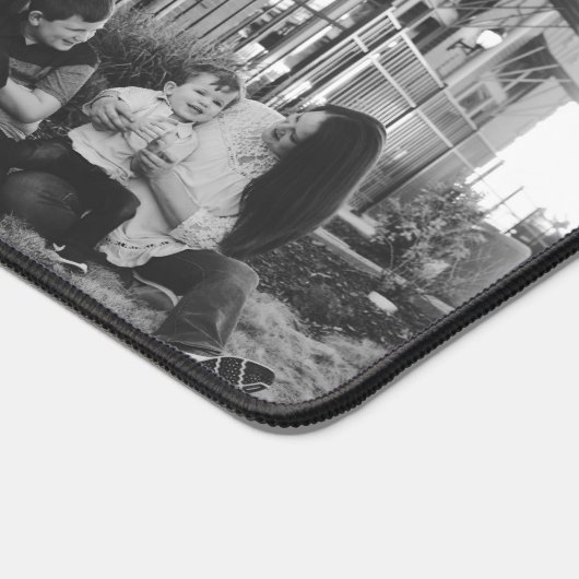 Custom 3 foto collage monogram zwart bureaumat (Hoek)