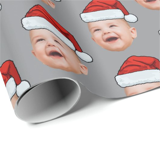 Custom Baby Face Photo Santa Hat Christmas Cadeaupapier (Rol Hoek)