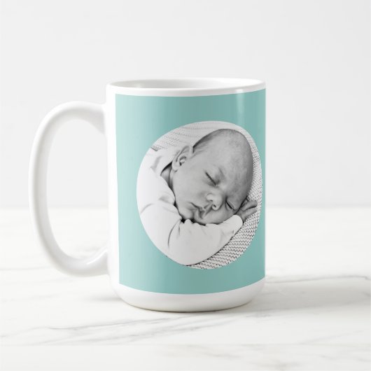 "Custom Baby Mok – Foto & Naam Geboortegeschenk" (Links)