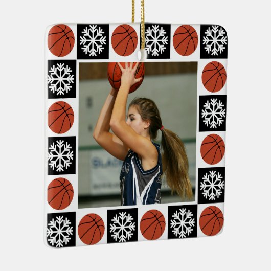 Custom Basketbal Speler Sport Foto Kerstmis Keramisch Ornament (Rechts)