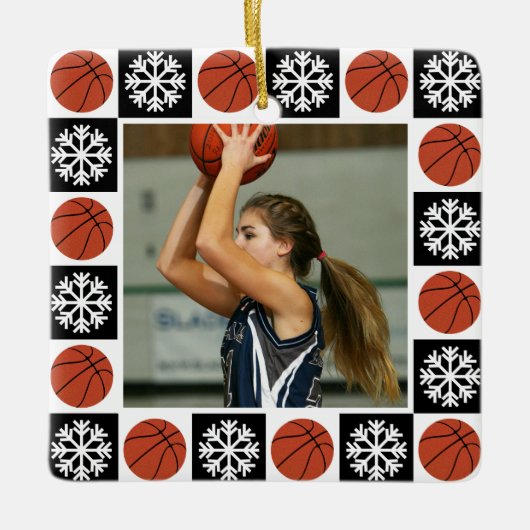 Custom Basketbal Speler Sport Foto Kerstmis Keramisch Ornament (Voorkant)