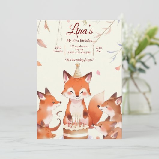 Custom Birthday Invitation with Cute Foxes Kaart (Staand voorkant)
