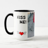 Custom Black 15 oz Ringer Kiss Me Mok ZAZZ_IT (Links)