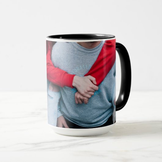 Custom Black 15 oz Ringer Kiss Me Mok ZAZZ_IT (Voorkant rechts)