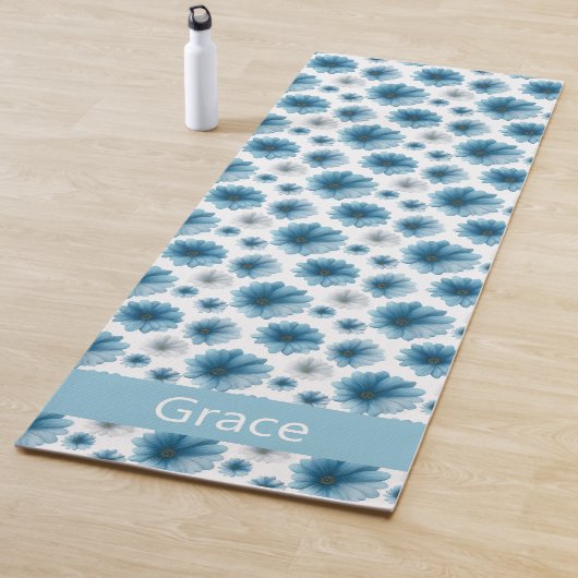 Custom Blue White Daisy Floral Pattern Yogamat (In situ)
