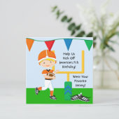 Custom Boy in Oranje Football Birthday Invitation Kaart (Staand voorkant)