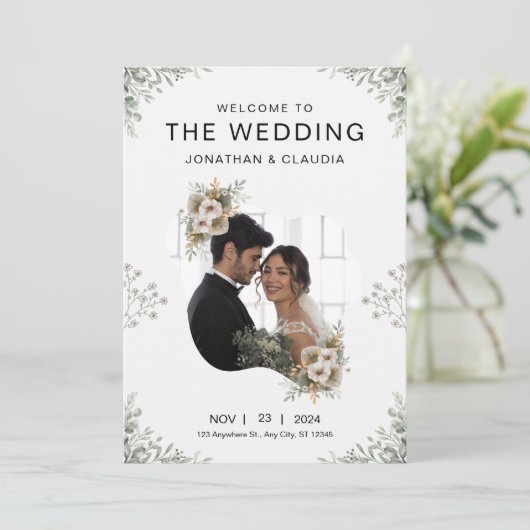 Custom Branded Grey Moderne Bruiloft Uitnodiging (Staand voorkant)