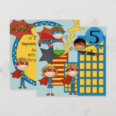 Custom Brown Hair Boy Super Hero Birthday nodigt Kaart (Voorkant / Achterkant)