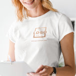 Custom Business Corporate Logo Employee Uniform T-shirt<br><div class="desc">Bevorder uw bedrijf op uw T-shirt, waar u ook gaat. Creëer uw eigen T-shirt met eigen merk met uw eigen logo. De afdruk kan op de voorzijde, het zakgedeelte en de achterzijde worden geplaatst. Het dragen van promotionele t-shirts met uw zakelijke logo bij commerciële shows en andere bedrijfsevenementen helpen anderen...</div>