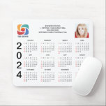 Custom Business Logo 2024 Bedrijfskalender Magneet Muismat<br><div class="desc">Deze moderne zakelijke mousepad kalender is op maat gemaakt met uw professionele bedrijfsnaam onder de naam van de agent. Deze minimalistische zwart-wit kalender bevat uw logo aan de ene kant en gepersonaliseerde foto aan de andere kant. Hedendaagse marketingtools voor een bedrijf in 2024. De dagen van de week beginnen met...</div>