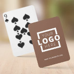 Custom Business Logo Promotion-branded Brown Pokerkaarten<br><div class="desc">Ga verder dan de gebruikelijke promotiepen of notebooks en geef een aanpasbaar kaartpakket met uw logo en website-URL. Breng merkaanpassing aan het volgende niveau door een achtergrondkleur te selecteren die overeenkomt met uw merkkleur.</div>