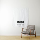 Custom Business Logo Table Runner Bannerscript Wandkleed (In situ)