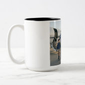 Custom China Cup – One Family, One Heart Tweekleurige Koffiemok (Links)