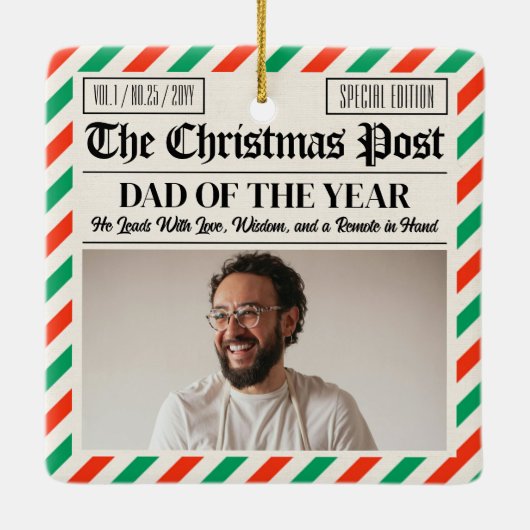 Custom Christmas Dad Gift, Fun Dad Newspaper  Keramisch Ornament (Achterkant)