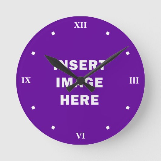 Custom Clock Template with White Roman Numerals Ronde Klok (Voorkant)