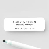 Custom Company Name Badge – Professionele Personee (In situ)
