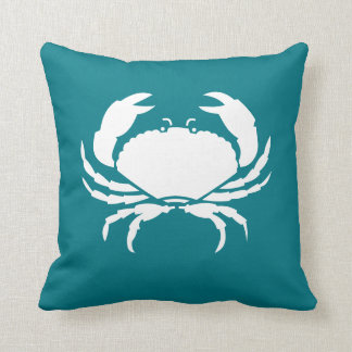 Custom CRAB WIT op dark aqua blauwgroen blauw Kussen