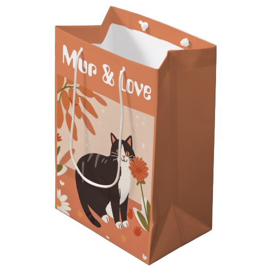 Custom Cute Smiling Cat with Mur & Love Text Medium Cadeauzakje (Voorkant Gekanteld)