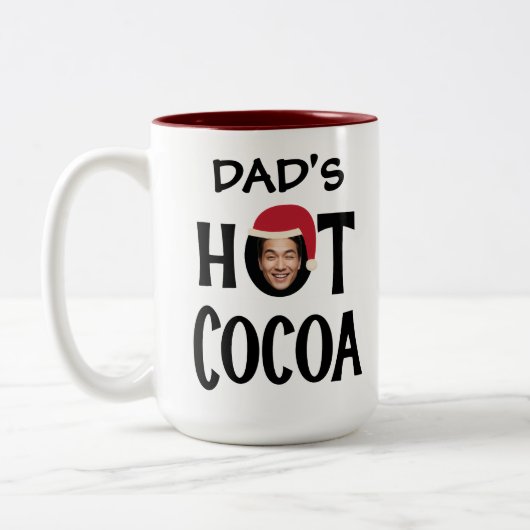 Custom Dad Face & Name Hot Cocoa Christmas Tweekleurige Koffiemok (Links)