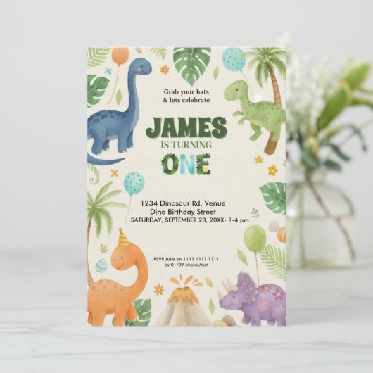 Custom Dino Jungle 1st Birthday Invitation Kaart (Staand voorkant)