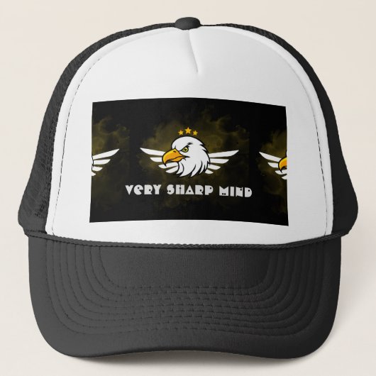 Custom Eagle Afbeelding en Very Sharp Mind Text Zw Trucker Pet (Voorkant)