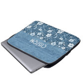 Custom Elegant Botanisch Blauw Faux Denim Look Laptop Sleeve (Voorkant onderkant)