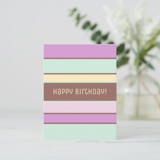 Custom Elegant Licht Pastel Stripes Happy Birthday Briefkaart (Staand voorkant)