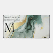Custom Elegant Monogram Groen Goud Wit Marmer Bureaumat (Voorkant)