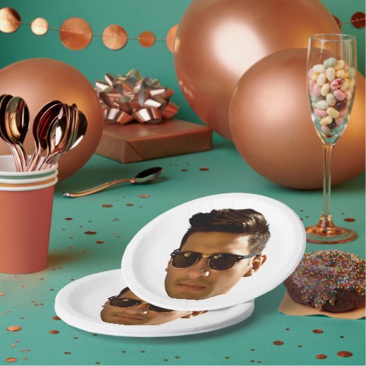 Custom Face Cutout Bachelorette Party Verjaardag Papieren Bordje (Multi)