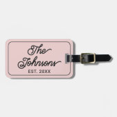 Custom Family Name in Elegant Script Blush Pink Bagagelabel (Voorkant horizontaal)
