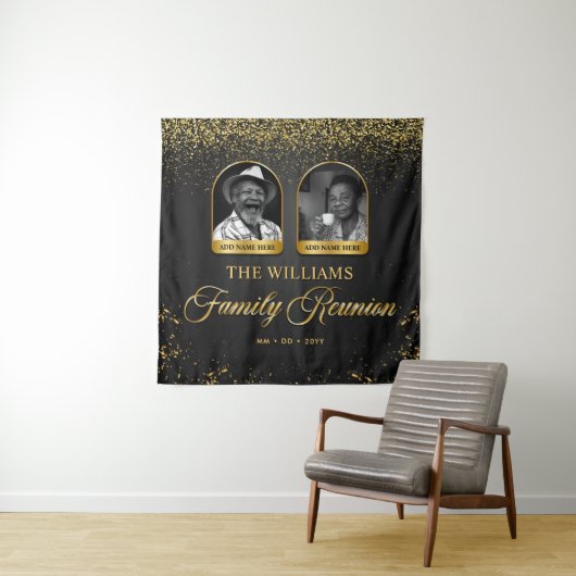 Custom Family Reunion Banner, 2 Photo Black Gold Wandkleed (In situ)