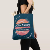 Custom Family Reunion Lake Tote Bag (Dichtbij)