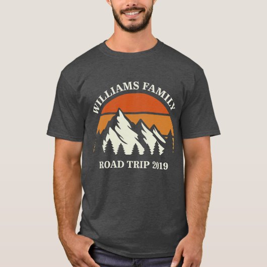 Custom Family Reunion Road Trip Mountain Sunset  T-shirt (Voorkant)