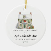 Custom First Christmas in ons nieuwe gezin Keramisch Ornament (Voorkant)
