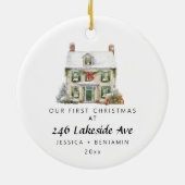Custom First Christmas in ons nieuwe gezin Keramisch Ornament (Achterkant)