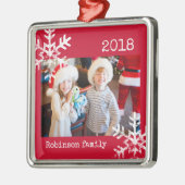 Custom Foto Rood Ornament met Sneeuwvlokken (Links)