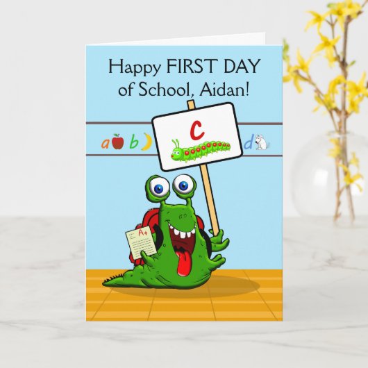 Custom Front, eerste schooldag, leuke rups Kaart (Gele Bloem)