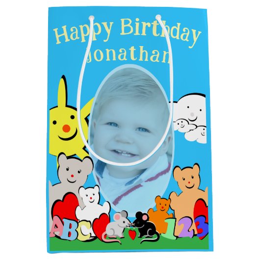 Custom Fun Cute Animals Birthday Medium Cadeauzakje (Voorkant)