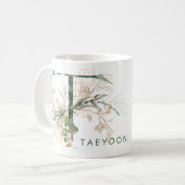 Custom Gold Botanische Eucalyptus Monogram "T" Koffiemok (Voorkant links)