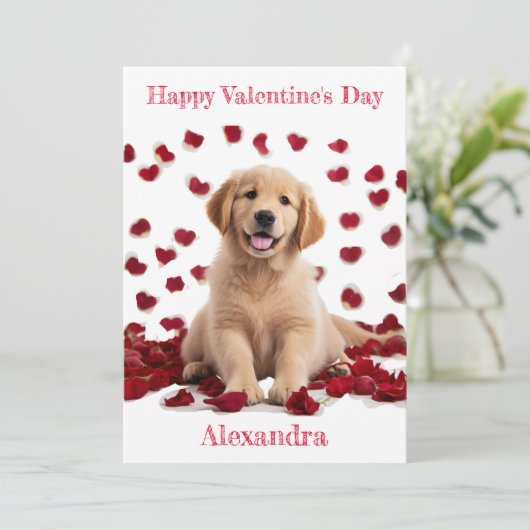 Custom Golden Retriever Puppy Roos Petal Valentijn Feestdagenkaart (Staand voorkant)