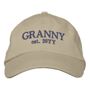 Custom Granny Est.   Cadeaus voor oma Geborduurde Pet