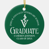 Custom Green Veterinaire School Afstuderen Gift Keramisch Ornament (Voorkant)
