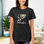 Custom I Love My Labrador Cute Pet Dog Photo T-shirt<br><div class="desc">Neem je beste vriend mee, overal waar je met dit aangepaste labrador hondenliefhebber shirt voor gezelschapsfoto's gaat! Een moet hebben voor elk hondenliefhebber, hondenmam en hondenvader. Dit shirt citeert "I Love My Labrador" en is leuk en aardig voor je favoriete hondenras... Pas je aan met de favoriete foto en naam...</div>