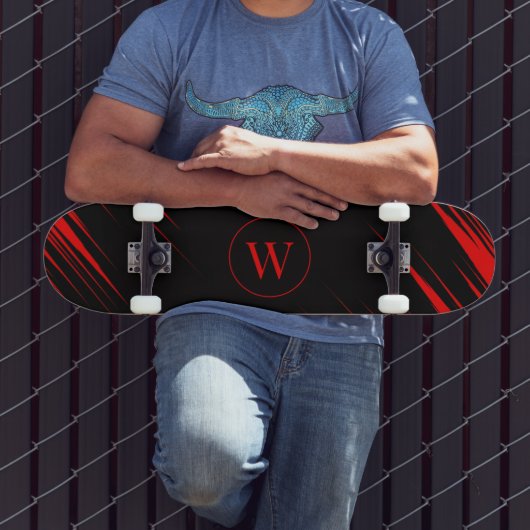 Custom Initial Skateboard with Red and Black Sport (Buiten 3)