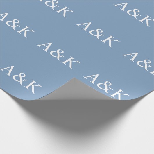Custom Initials on Dusty Slate Blue Wedding Cadeaupapier (Hoek)