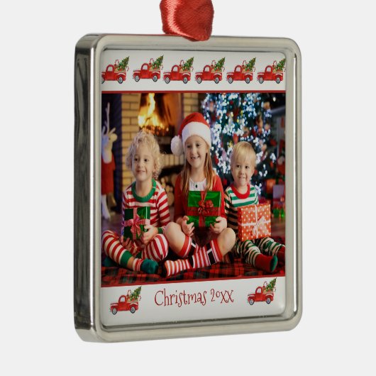 Custom Kinderfoto Rode Vrachtwagen Kerstmis Metalen Ornament (Rechts)