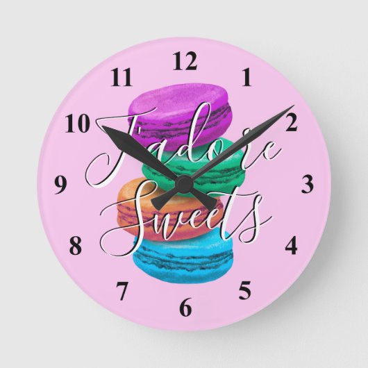 Custom kitchen wall clock with French macaron art Ronde Klok (Voorkant)