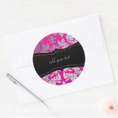 Custom Kleur/Faux zilver barok damast heet roze Ronde Sticker (Envelop)