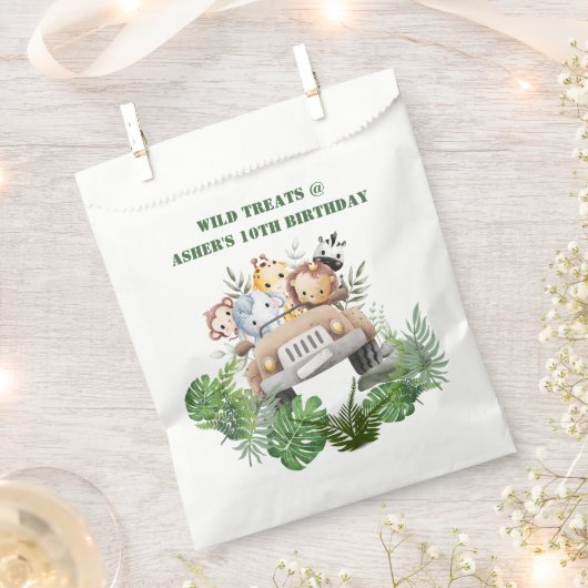 Custom Label Jungle Safari Wild Treats for Kids Bedankzakje (Geknipt)